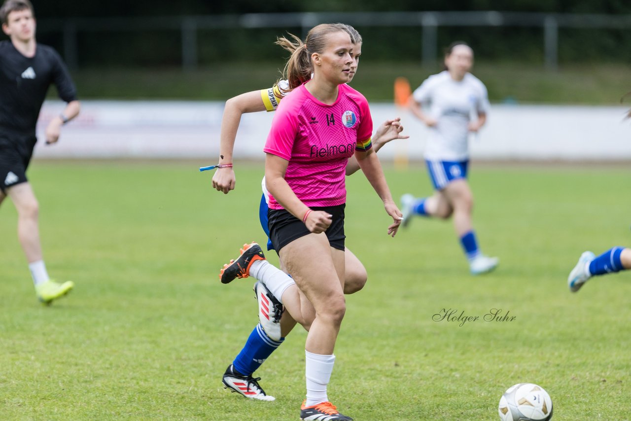 Bild 122 - Loewinnen Cup